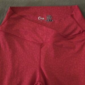 ZYIA Women's Red Leopard Leggings